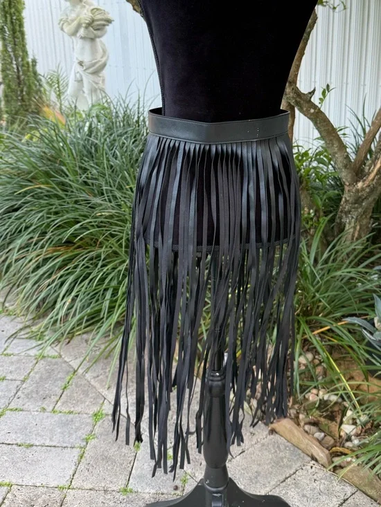 Black Fringe Leather Belt - Picture 4 of 6